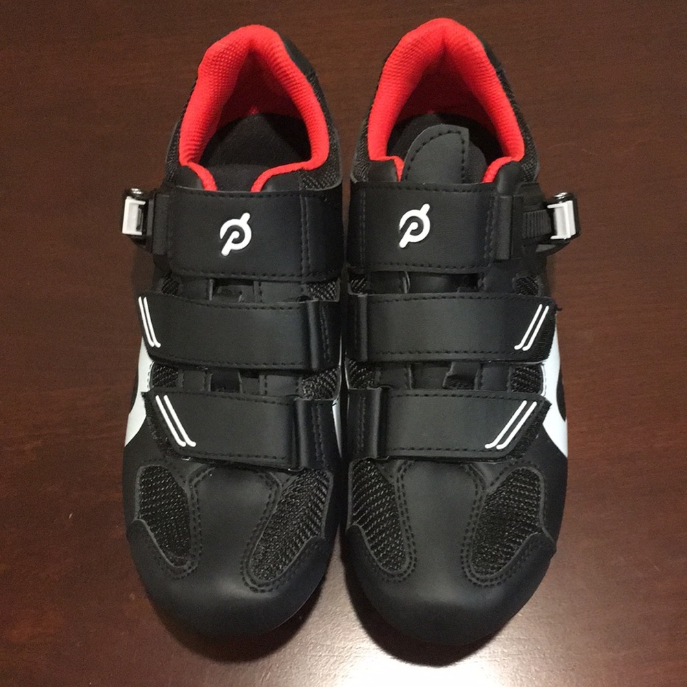 Like New Peloton Spinning Cleats w/ Clips - Sz 40